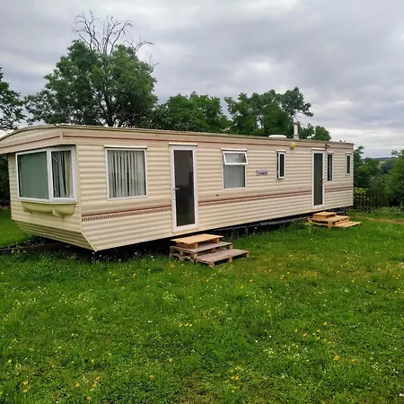 Mobilehouse Udraz Apartment Kutna Hora Exterior photo